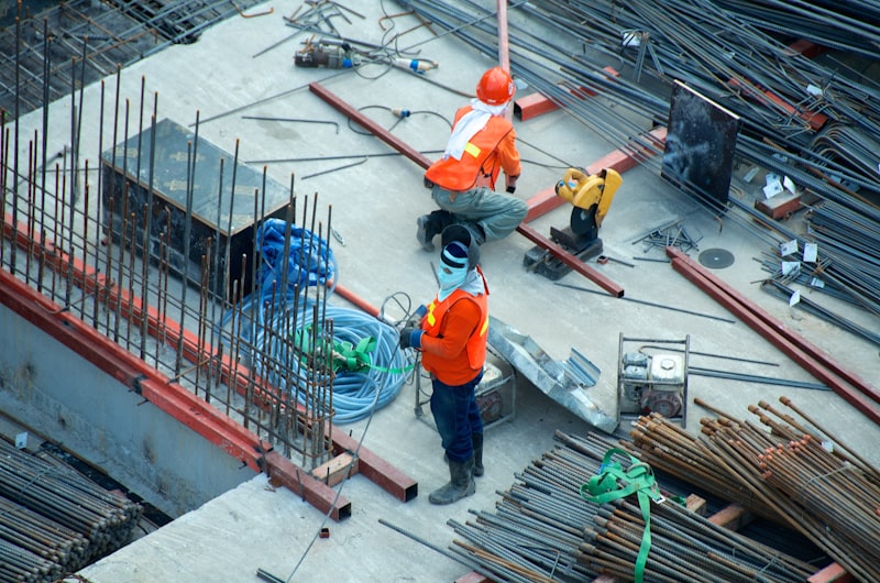 Site and erection engineering